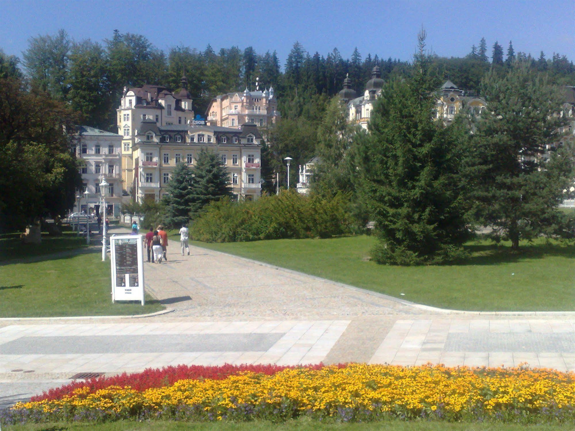 Apartments Central Park Marienbad Exterior foto
